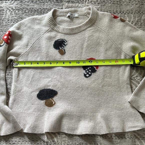 Madewell Beige Sweater with Mushroom Design - Picture 5 of 5